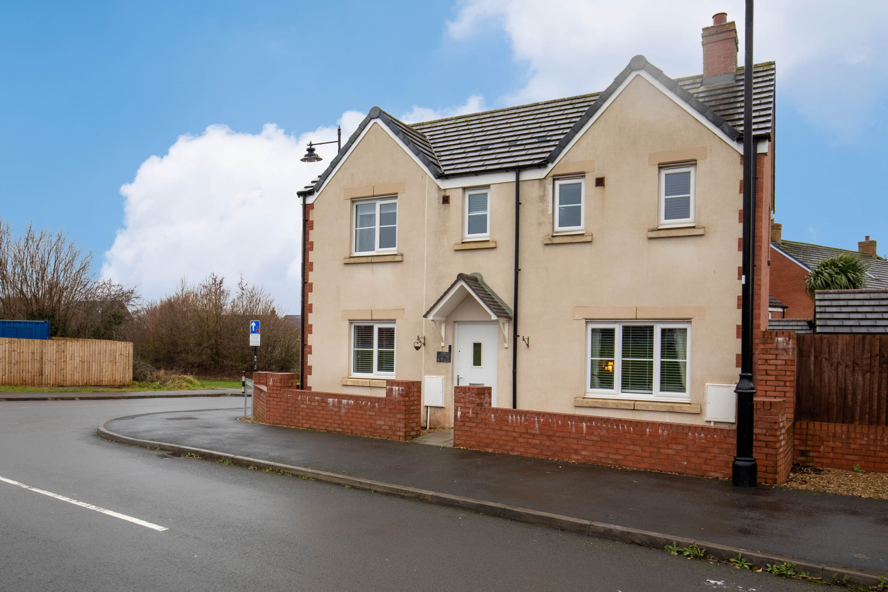 Ffordd Y Cigfran, Coity, Bridgend CF35 6