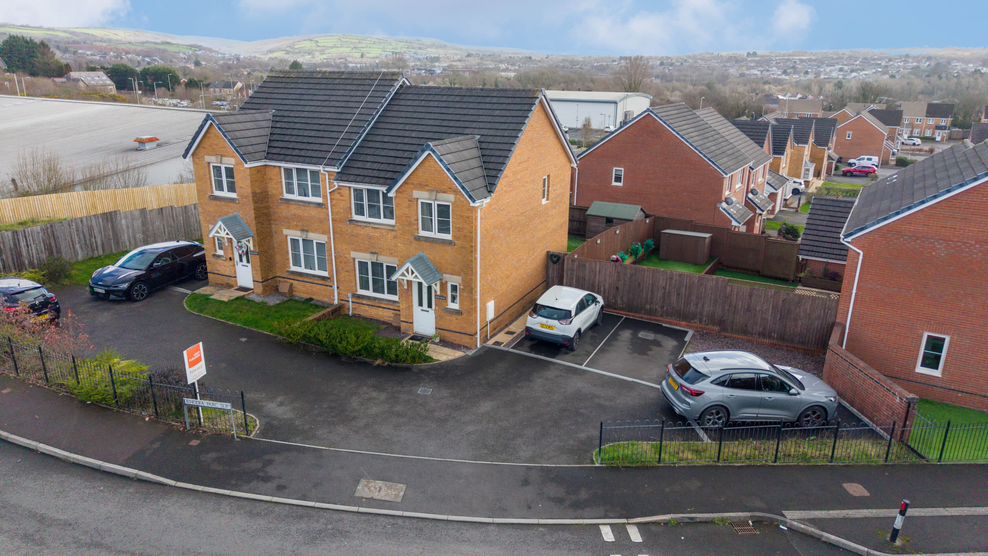 Rhodfa Parc Slip, Tondu, Bridgend, CF32