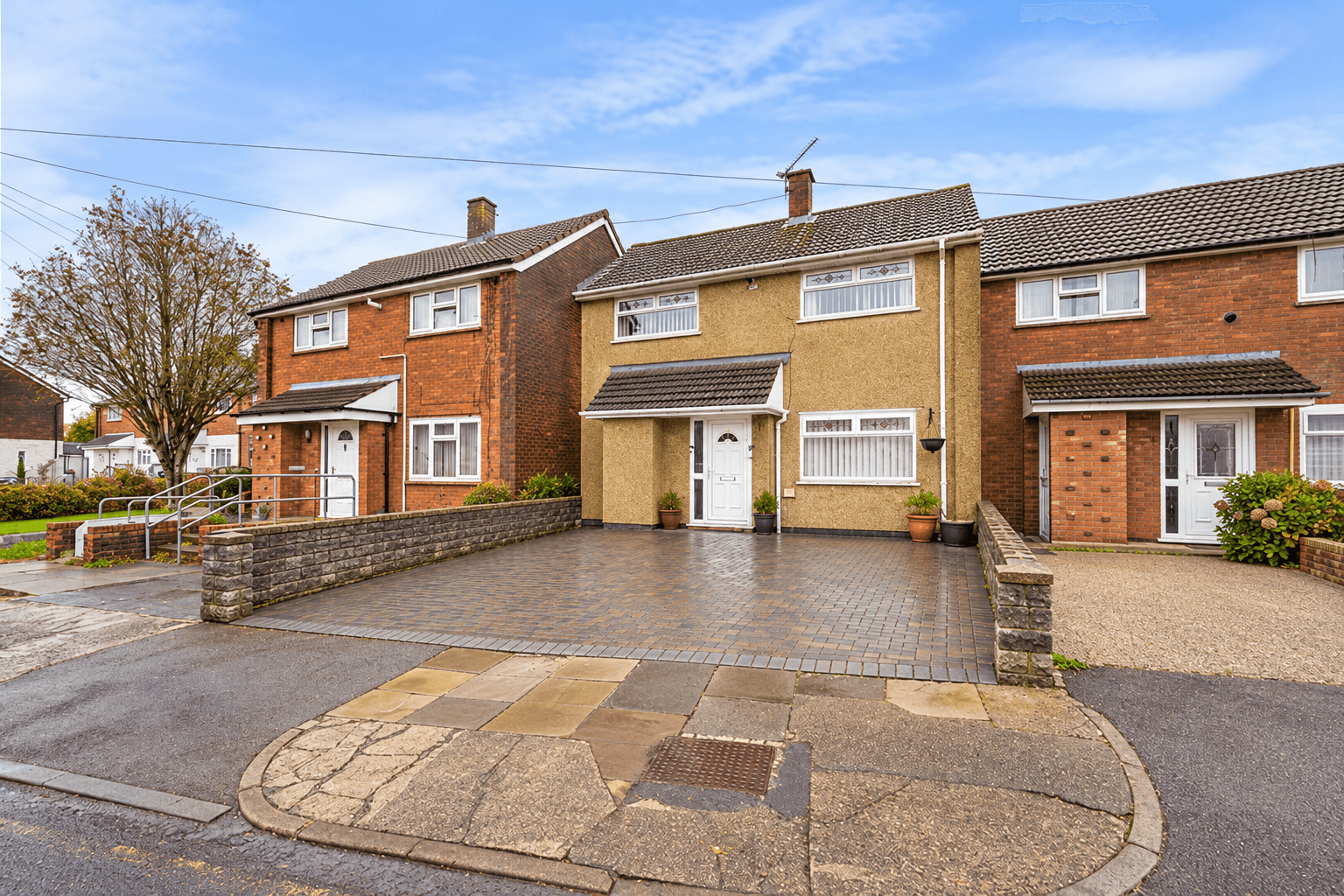 Ball Road, Llanrumney, CF3